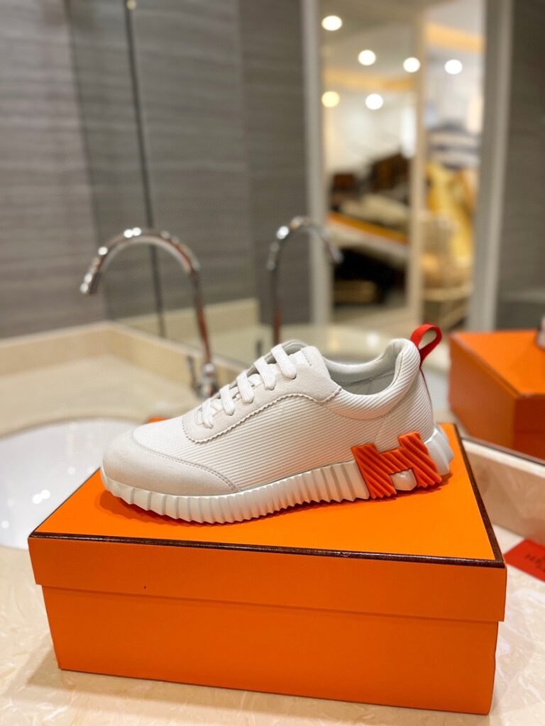 Hermès Unisex Athletic Sneakers detail 3