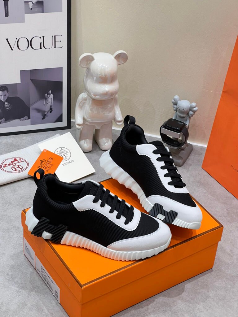 Hermès Unisex Athletic Sneakers detail 3