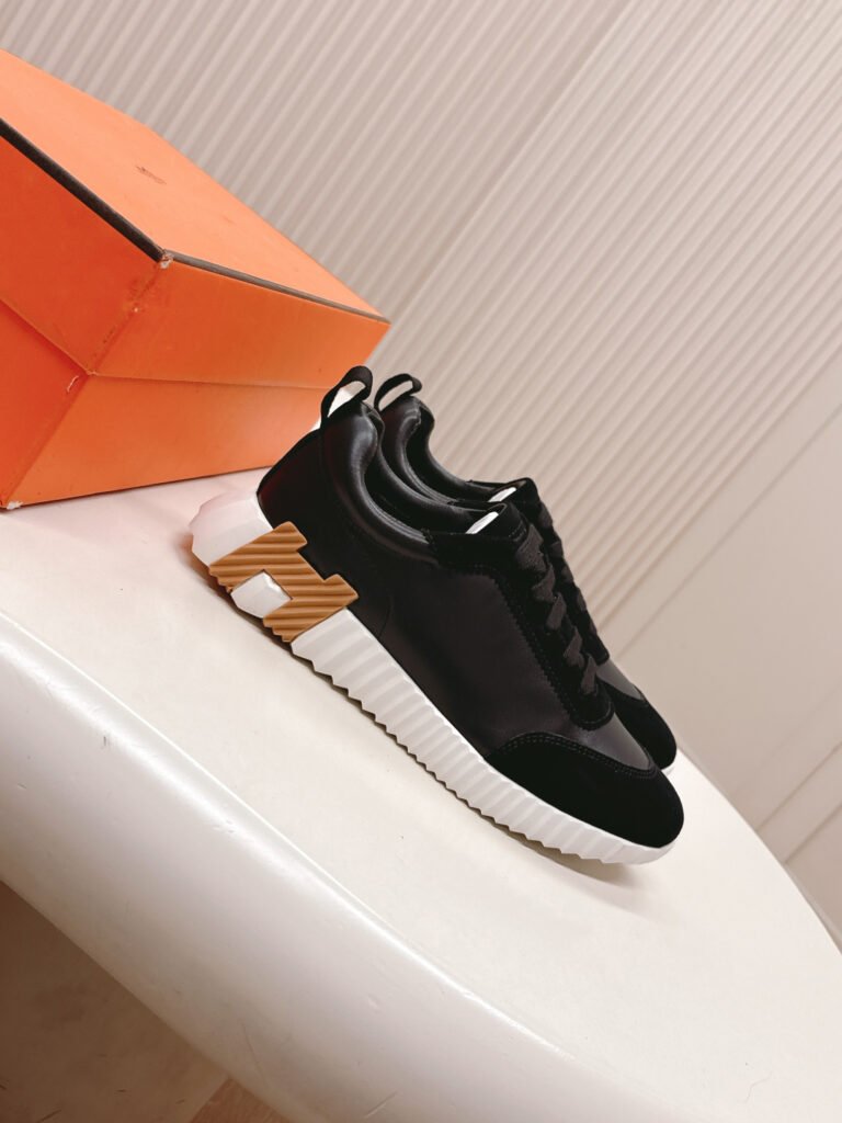 Hermès Unisex Athletic Sneakers detail 3