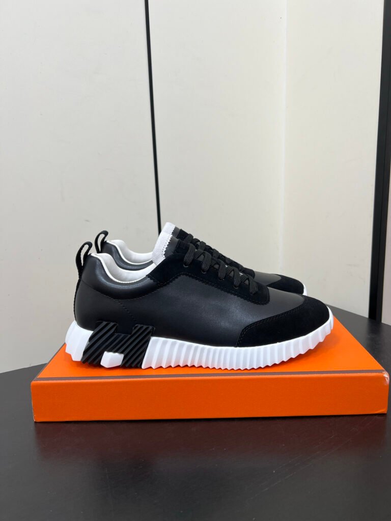 Hermès Unisex Athletic Sneakers detail 3