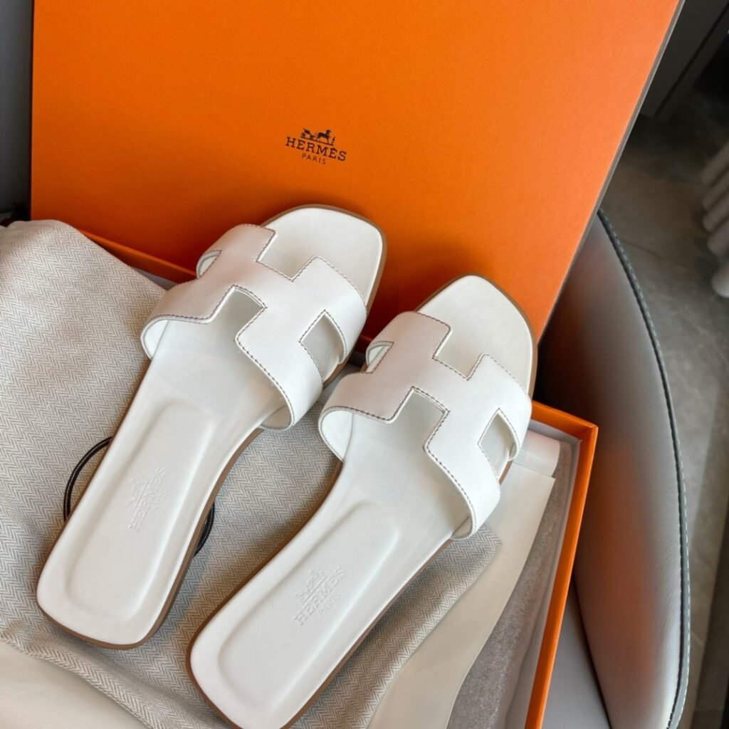 Hermès Unisex Slides detail 3