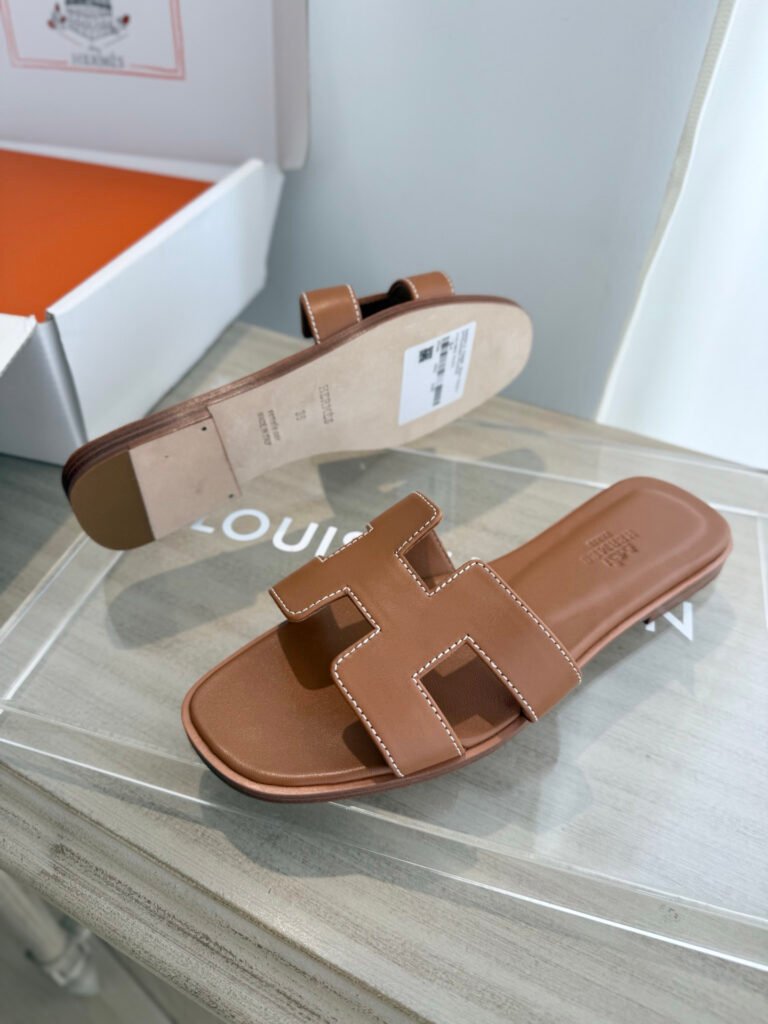 Hermès Unisex Crystal-Embellished Sneakers detail 3