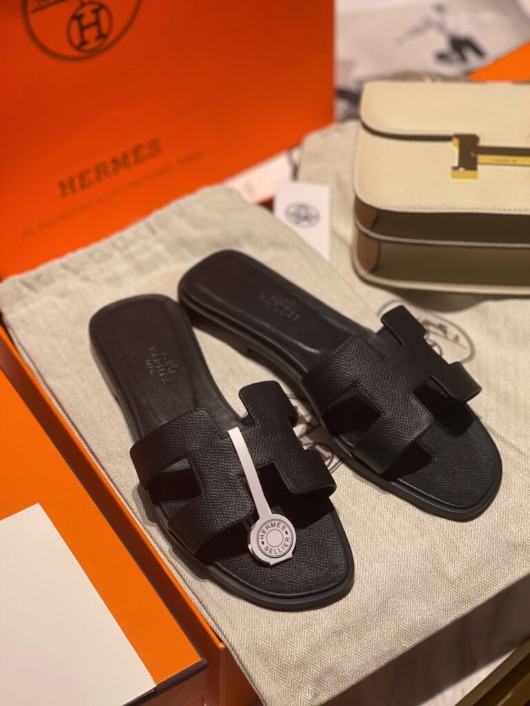 Hermès Unisex Slides detail 3
