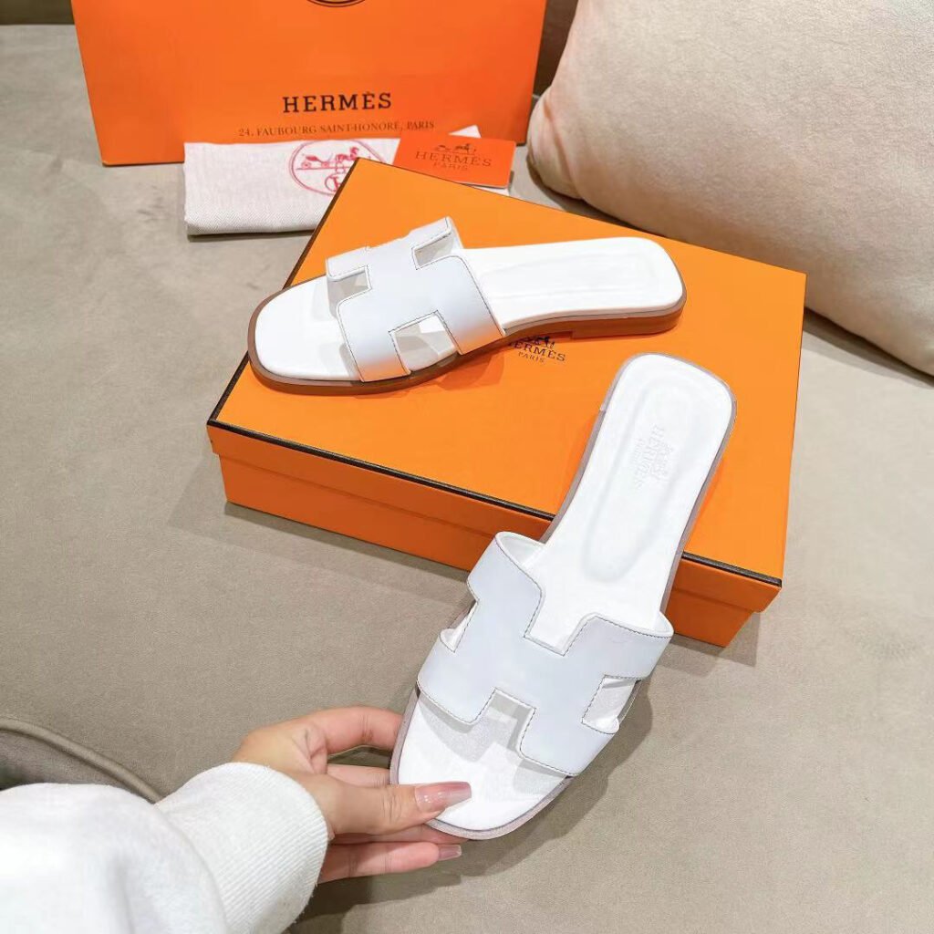 Hermès Unisex Slides detail 3