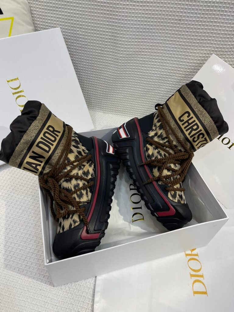 Dior Unisex Snow Boots detail 3