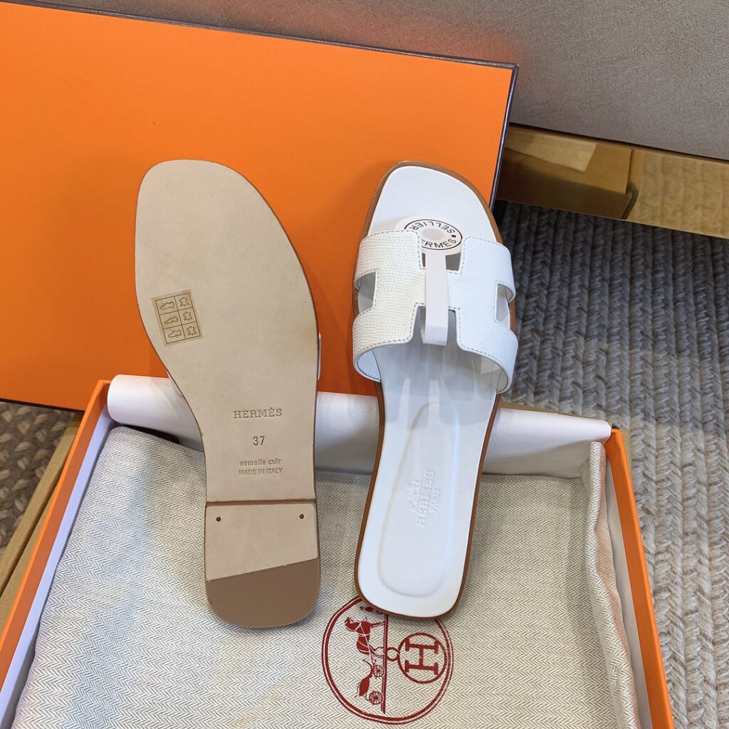 Hermès Unisex Slides detail 3