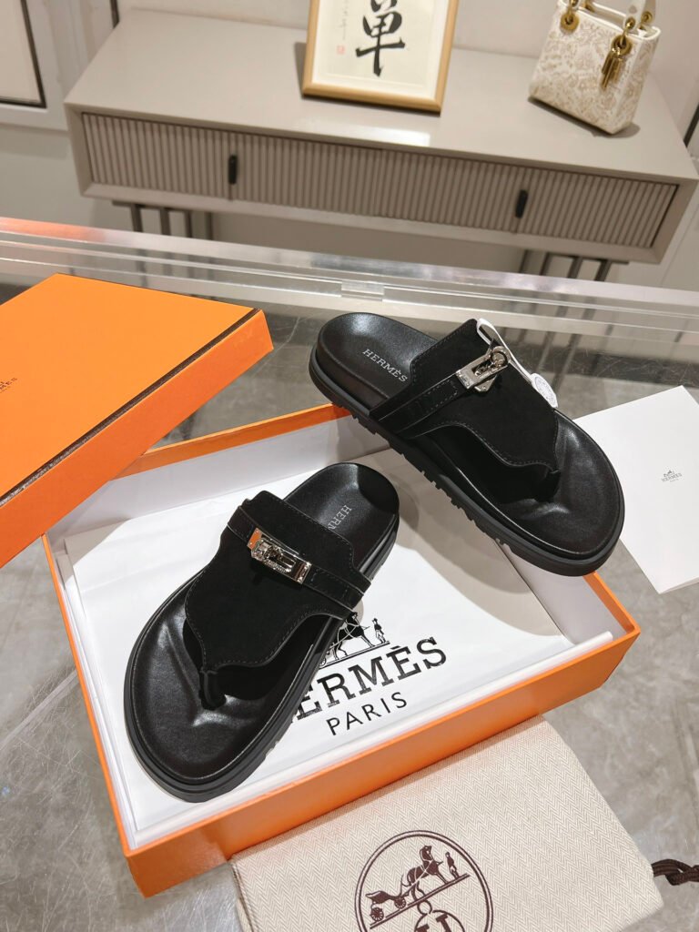 Hermès Unisex Slides detail 3