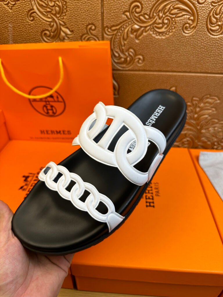 Hermès Unisex Slides detail 3