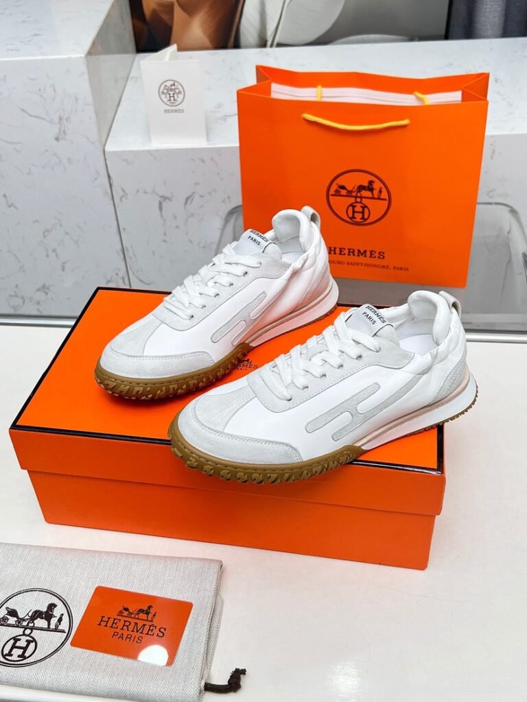 Hermès Unisex Athletic Sneakers detail image 3