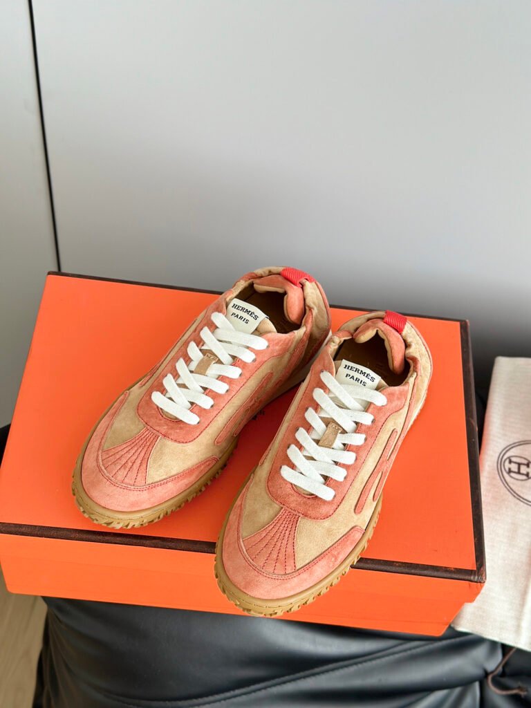 Hermès Unisex Athletic Sneakers detail 3