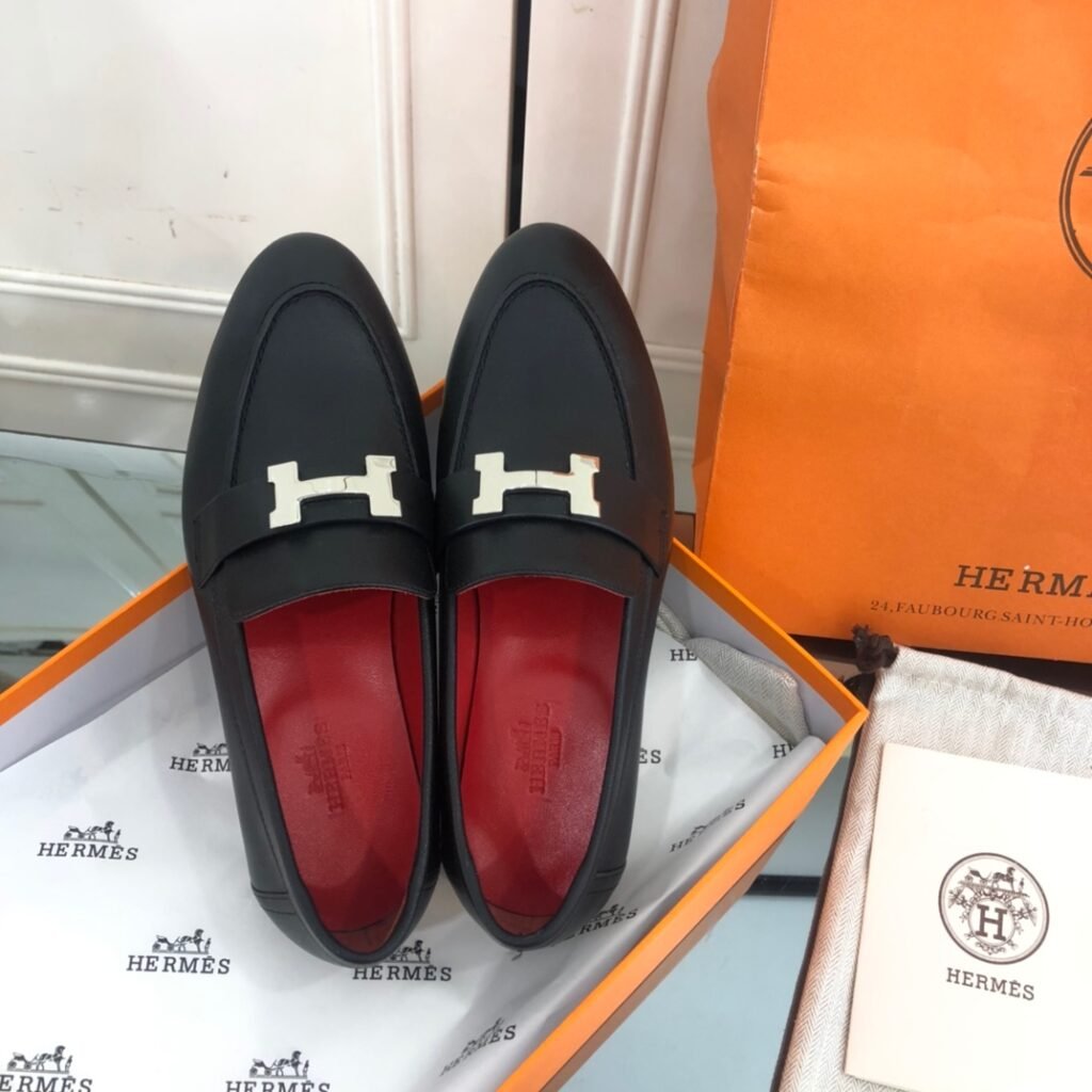 Hermès Unisex Loafers detail 3
