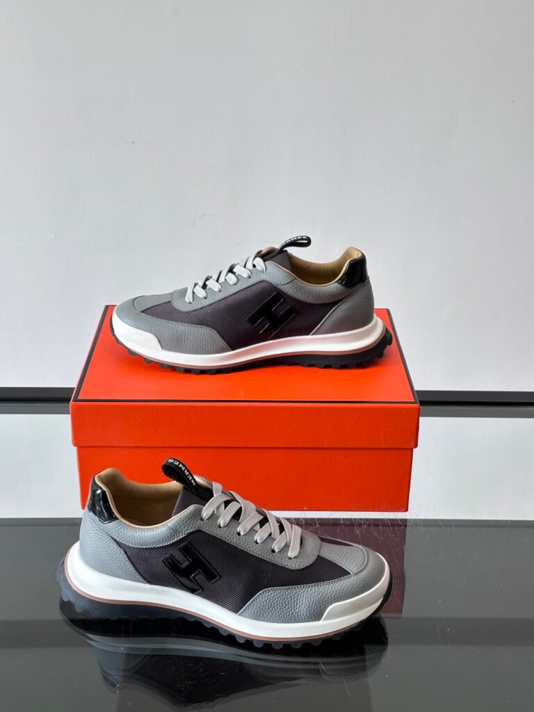 Hermès Men's Athletic Sneakers detail image 3