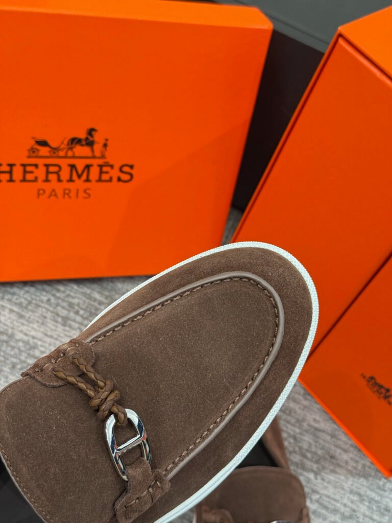 Hermès Unisex Loafers detail 3