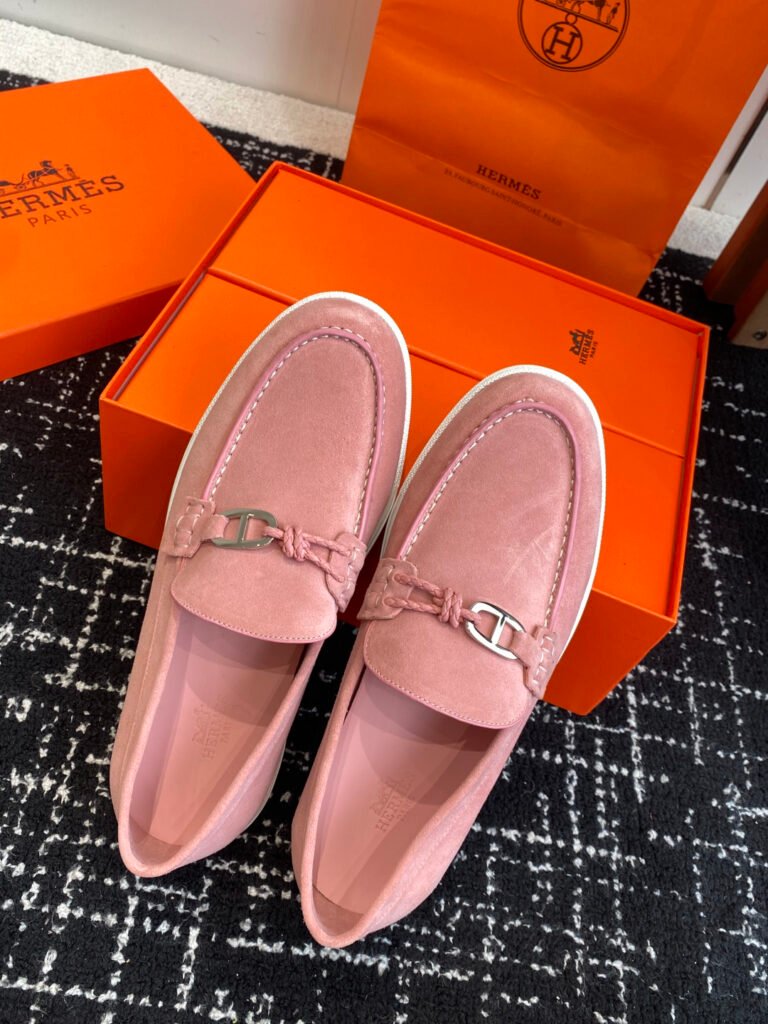 Hermès Unisex Loafers detail 3