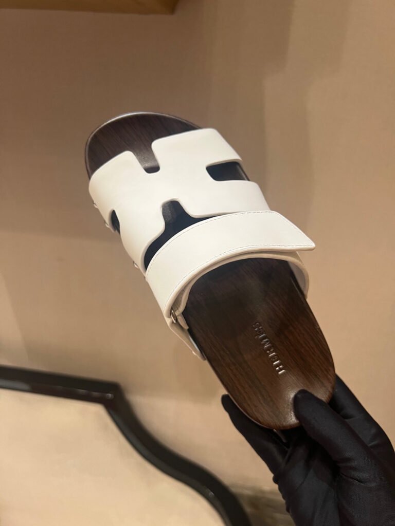Hermès Unisex Slides detail 3