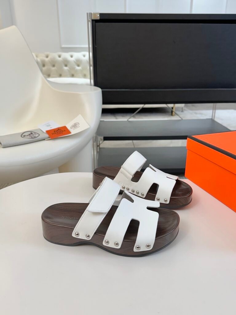 Hermès Men's Slides detail 3