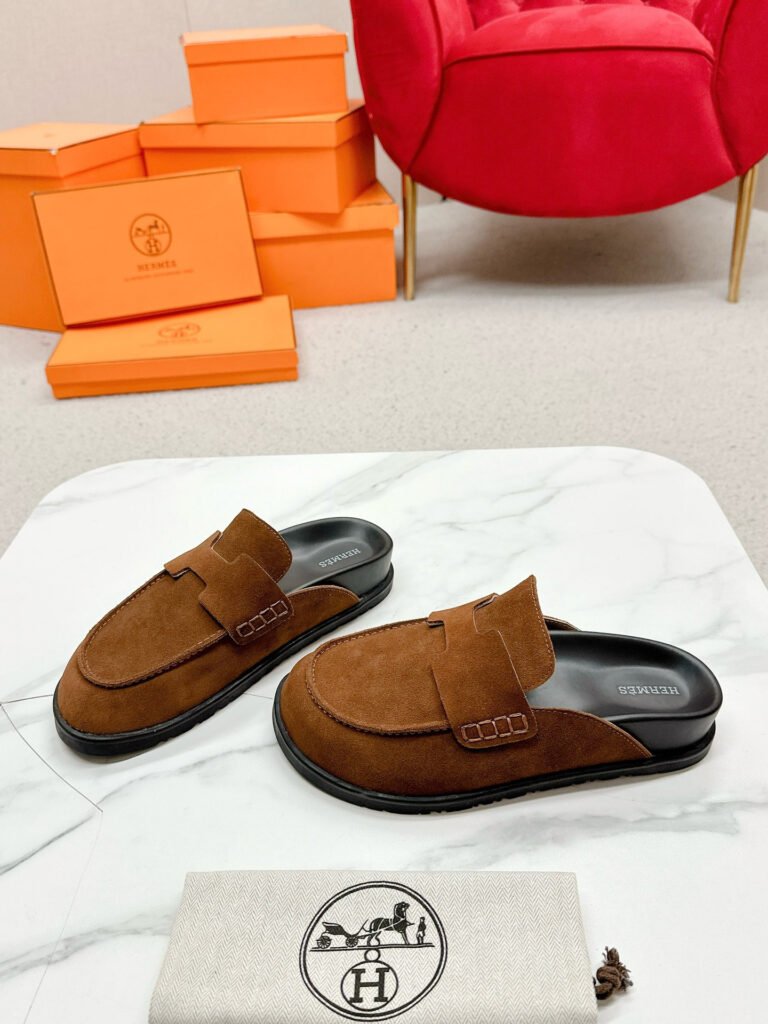 Hermès Unisex Mules detail 3