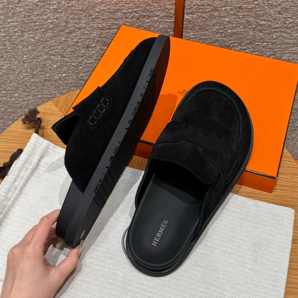 Hermès Unisex Mules detail 3