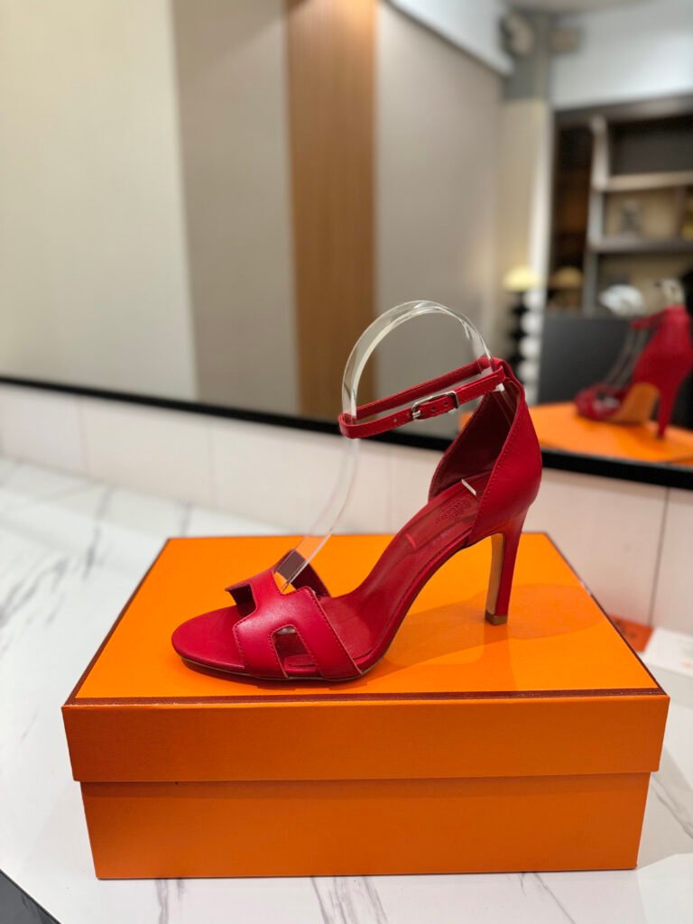 Hermès Women's High-Heel Pumps detail 3