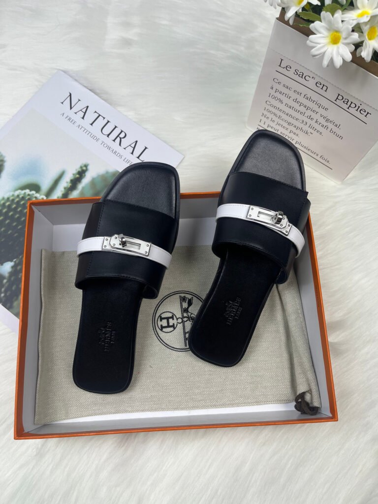 Hermès Women's Slides detail 3