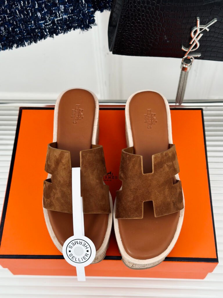 Hermès Women's Platform Sneakers detail 3