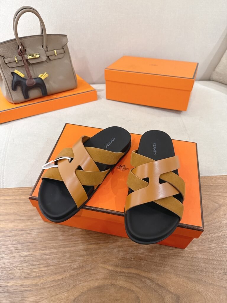 Hermès Unisex Slides detail 3