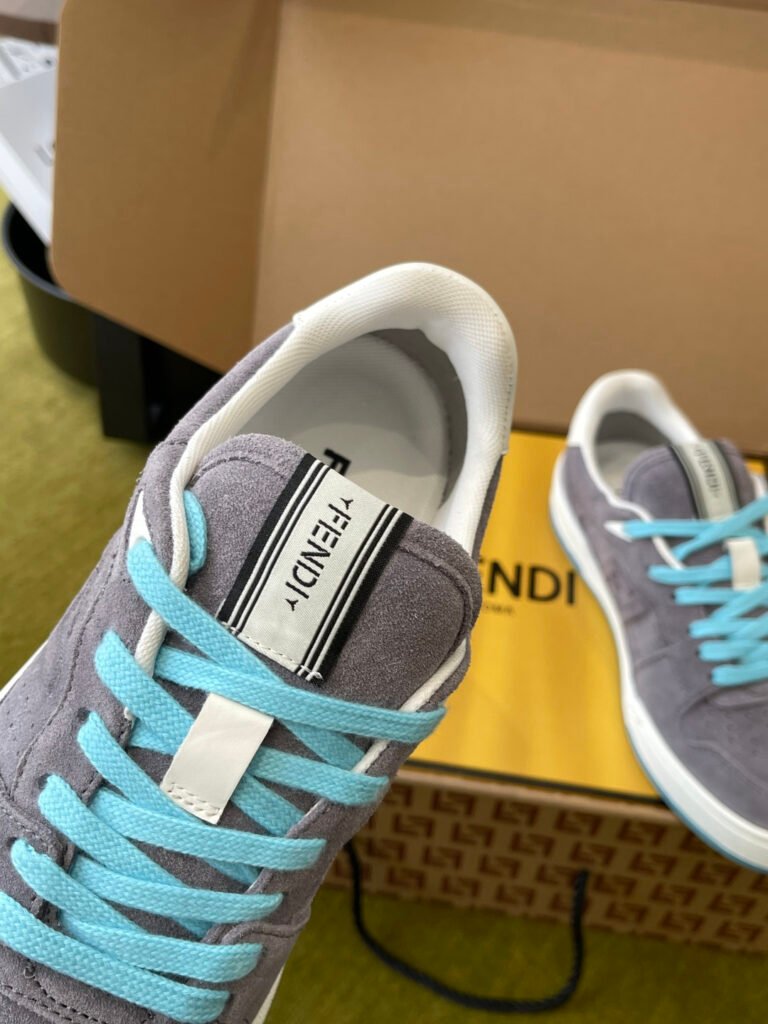 Fendi Unisex Sneakers detail image 3