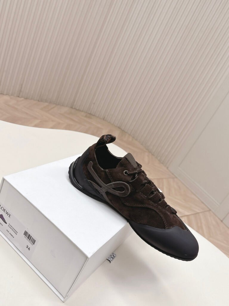Loewe Unisex Sneakers detail image 3
