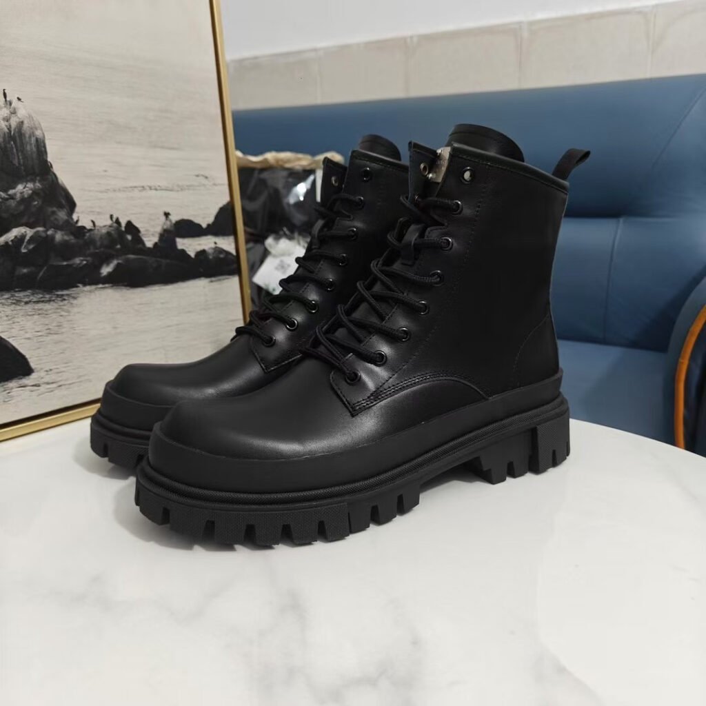 Dolce & Gabbana Unisex Derby Shoes detail image 3