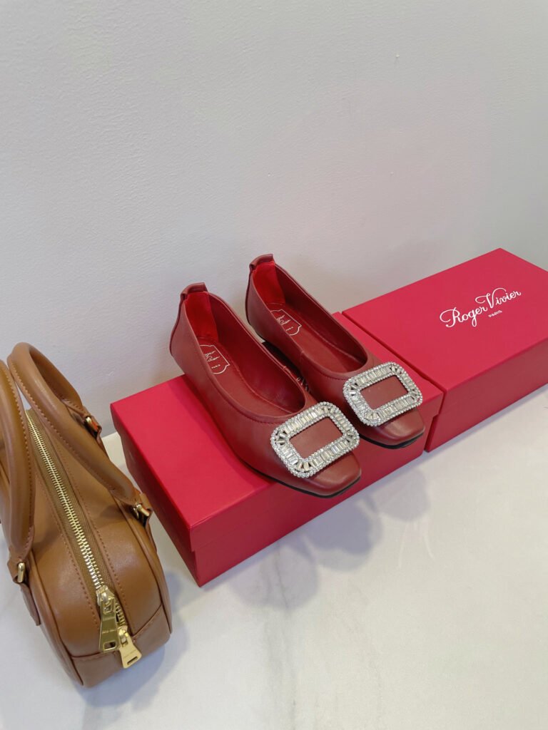 Roger Vivier Unisex Sneakers detail 3
