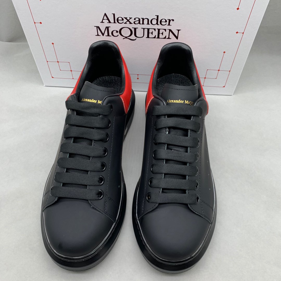 Alexander McQueen Unisex Platform Sneakers - Image 4