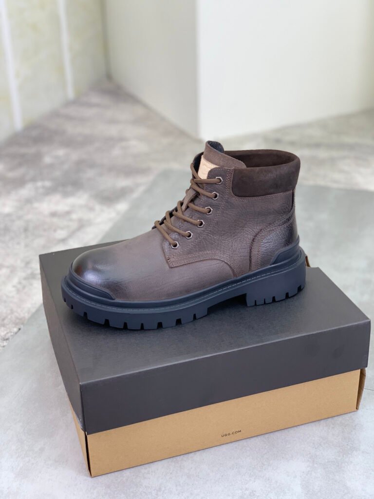 UGG Men's Sneakers detail image 3