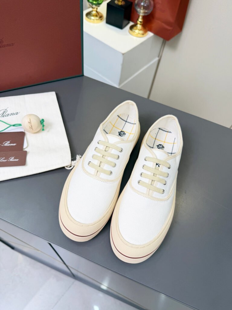 Loro Piana Unisex Sneakers detail 3