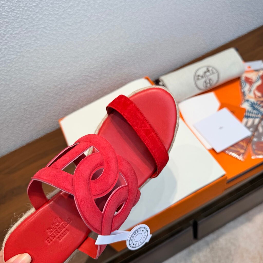 Hermès Unisex Slides detail 3