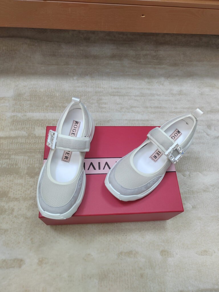 Roger Vivier Unisex Athletic Sneakers detail image 3