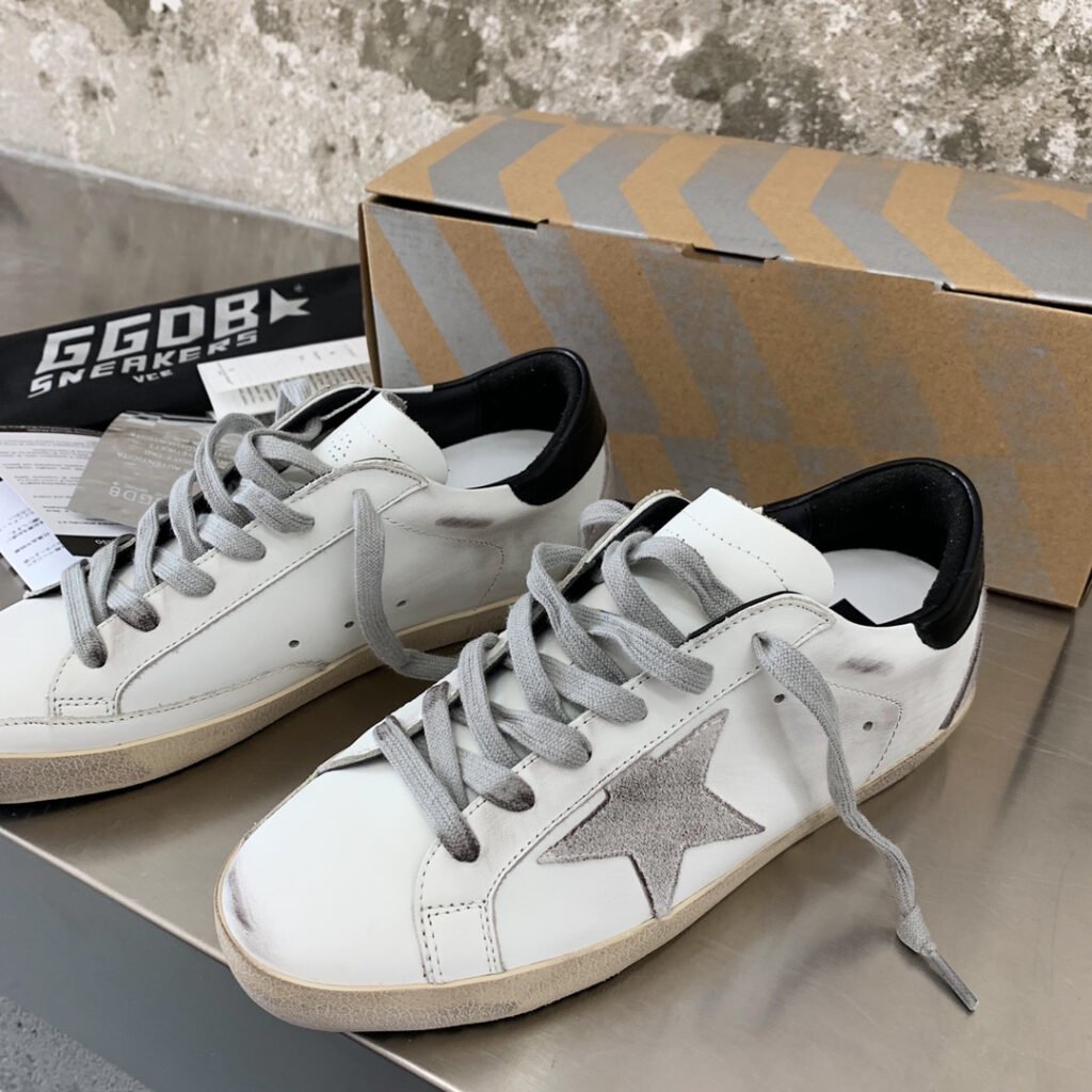 Golden Goose Unisex Distressed Sneakers detail image 3