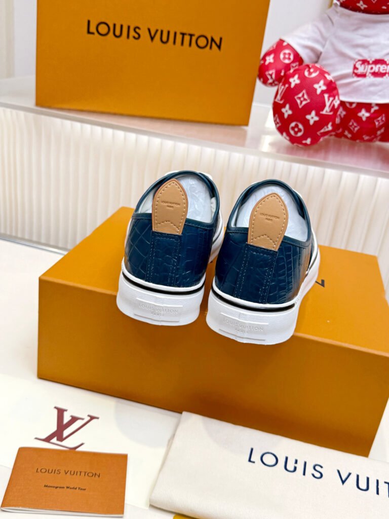 Louis Vuitton Men's Sneakers detail image 3