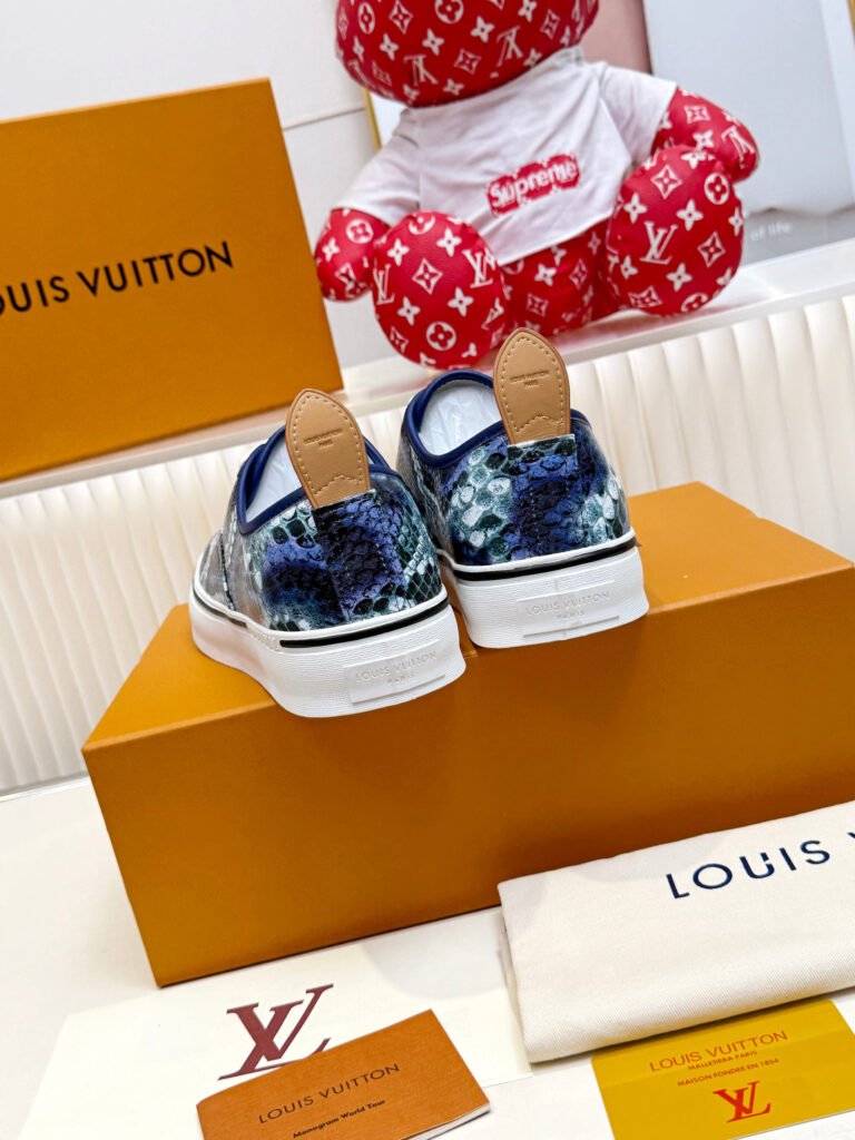 Louis Vuitton Men's Sneakers detail image 3