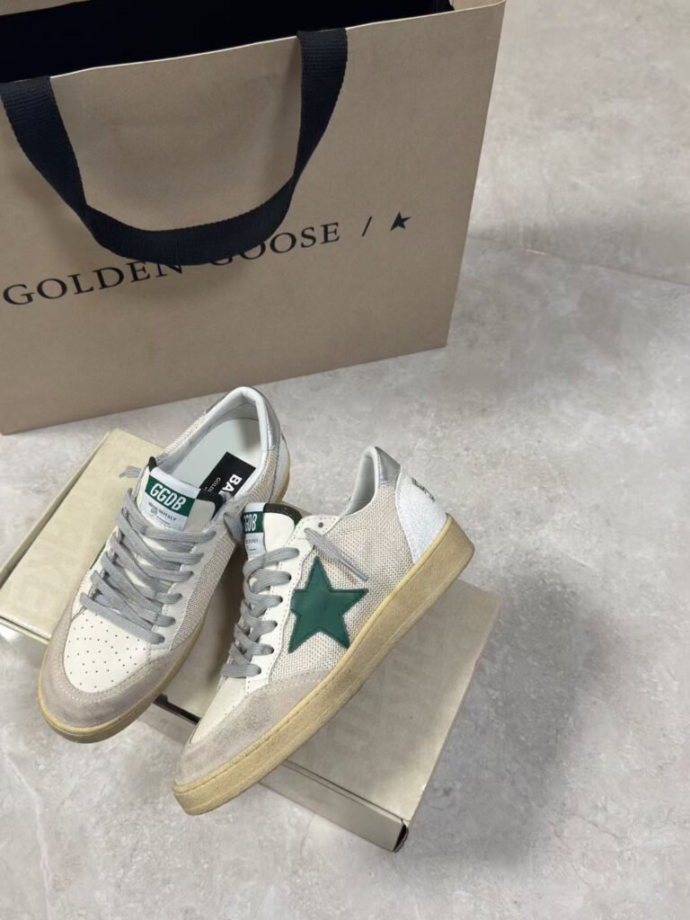 Golden Goose Unisex Platform Sneakers detail image 3