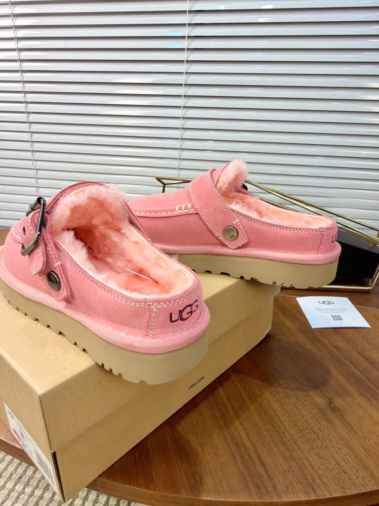 UGG Unisex Platform Sneakers detail image 3