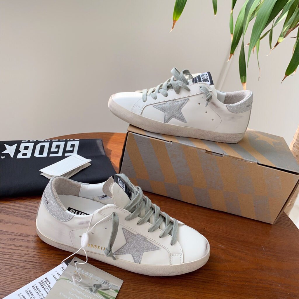 Golden Goose Unisex Distressed Sneakers detail image 3