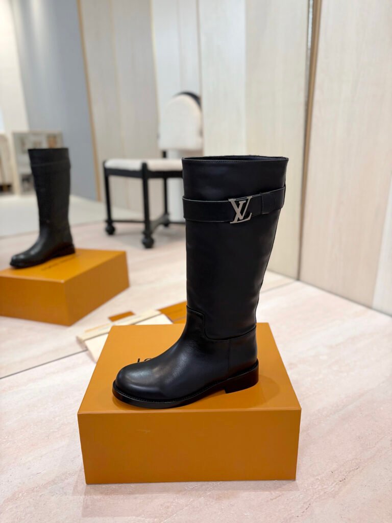 Louis Vuitton Women's Boots detail image 3
