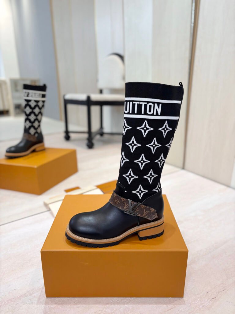 Louis Vuitton Unisex Boots detail image 3