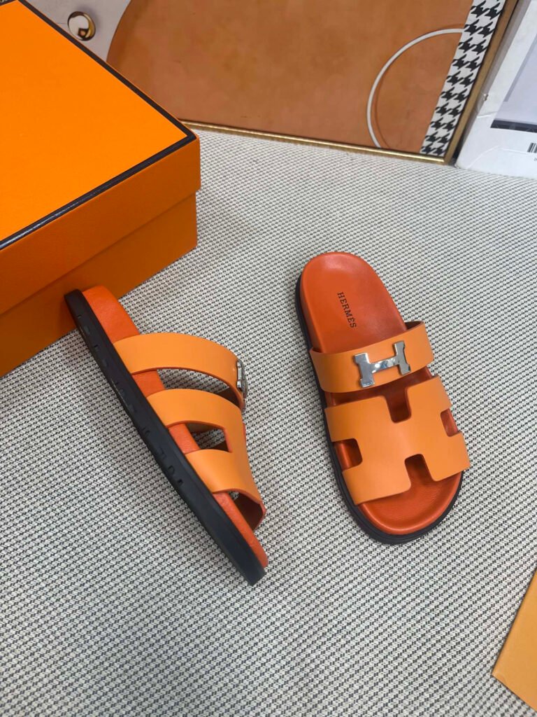 Hermès Unisex Slides detail 3