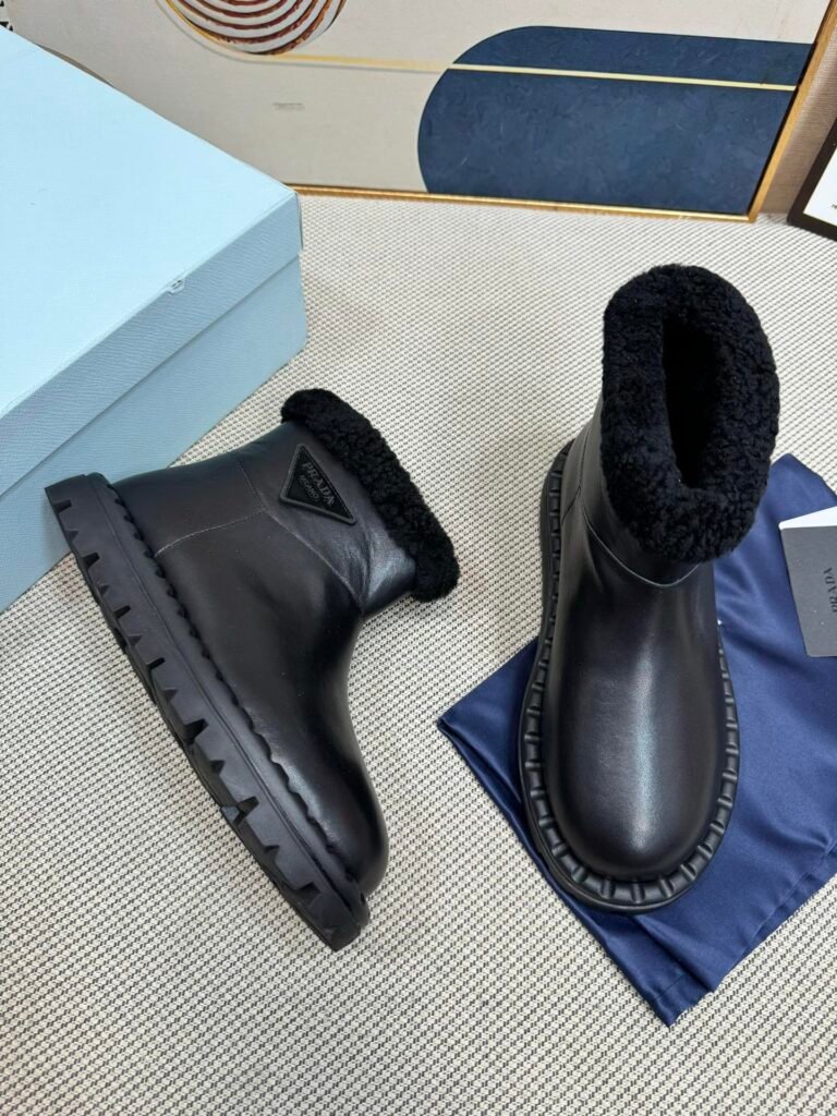 Prada Unisex Snow Boots detail 3