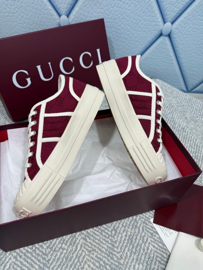 Gucci Women's Low-Top Sneakers detail image 3