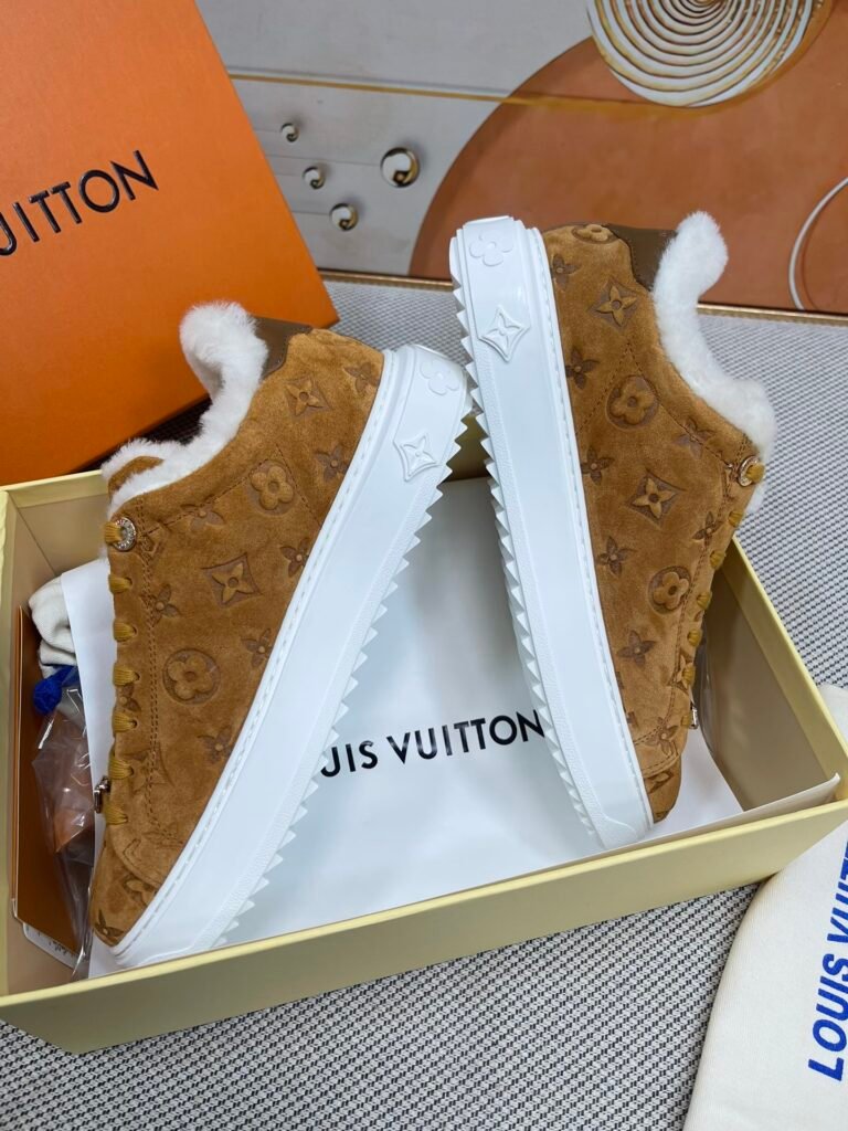 Louis Vuitton Women's Platform Sneakers detail 3