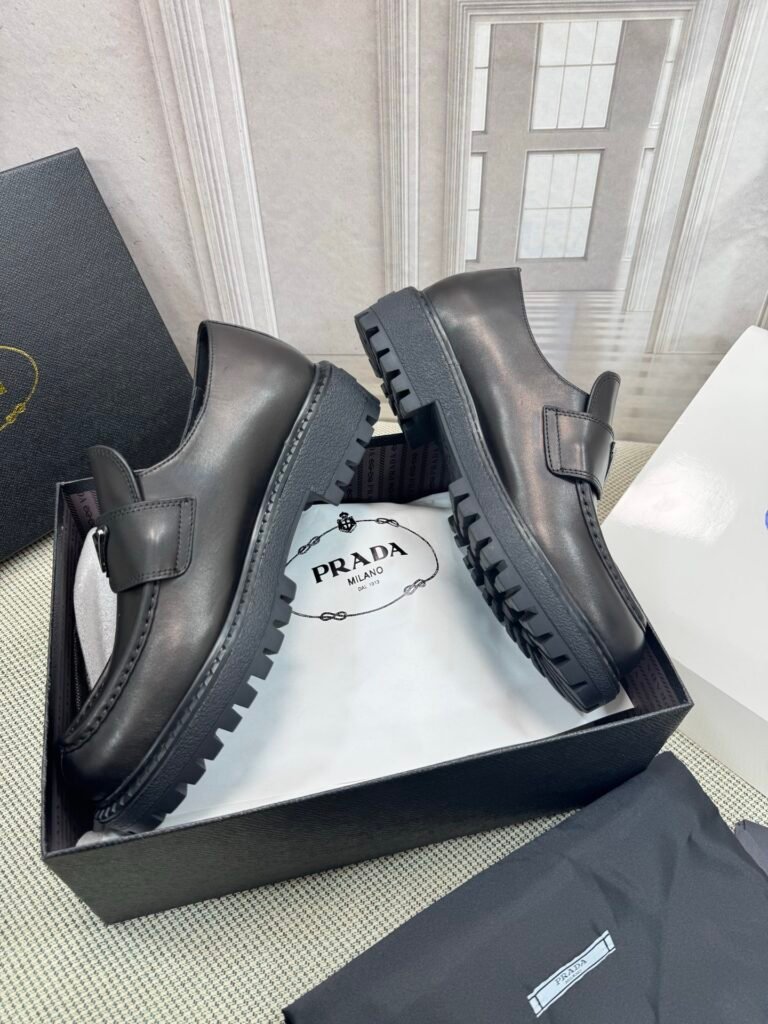 Prada Men's Loafers detail image 3
