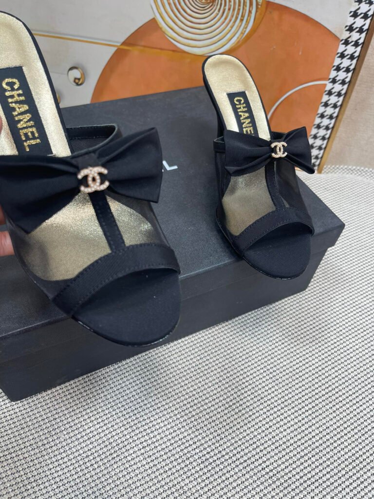 Chanel Women's Leather-Sole Shoes detail image 3