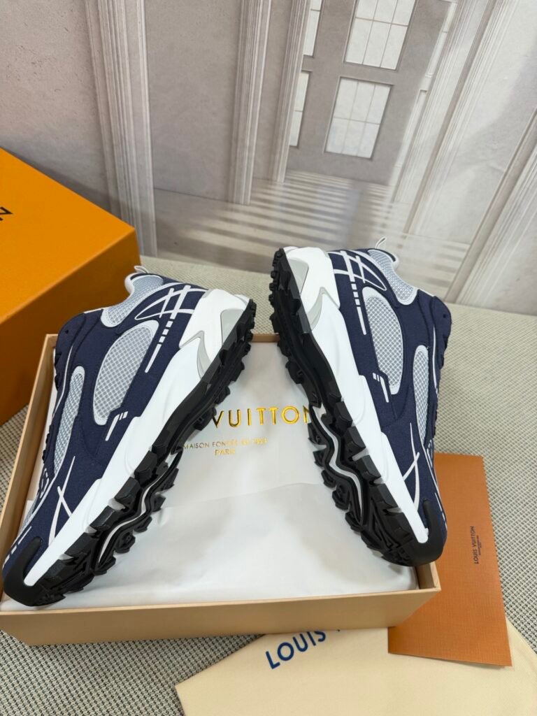 Louis Vuitton Unisex Athletic Sneakers detail 3